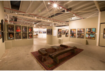 ART AND ABOUT GALLERY : אמנות חוצת גבולות