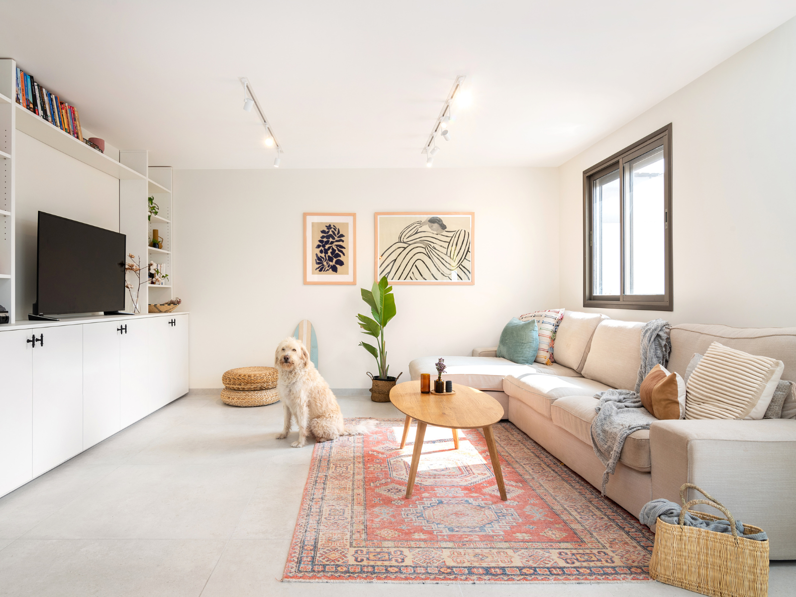 תאורה בסלון