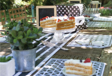 מסיבה חד פעמית: השראות לאירוח עם שיק של נייר