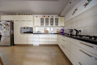 בלוגרים על האש: הבלוגר שפצפוצי שוקולד השתלטו על חייו