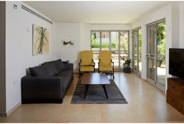 מהפך באמצע החיים: רענון לצד שימור בבית ברמת חן