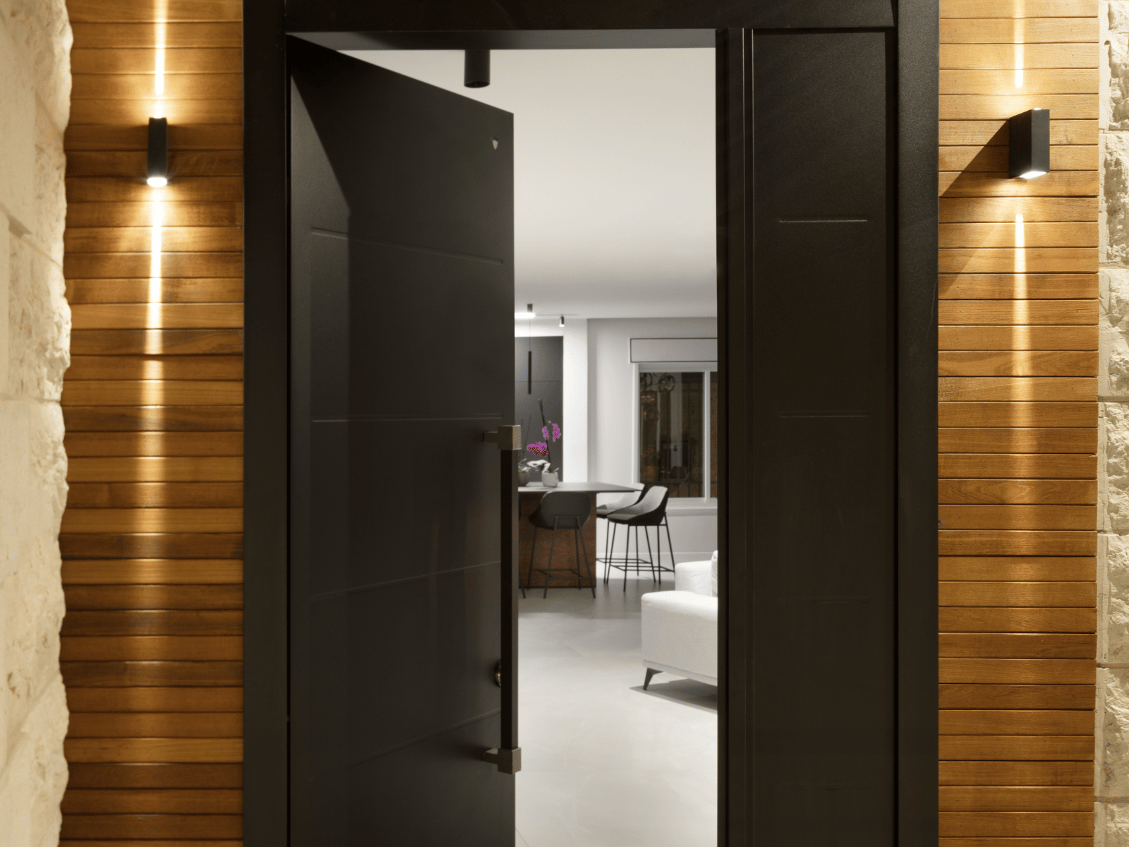 כניסה הביתה