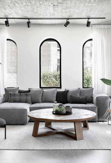 בחללים פתוחים: כל היופי בבית על צלע הר