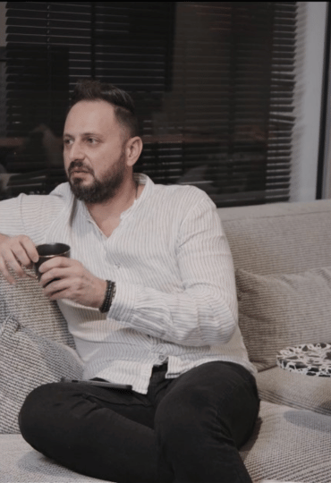 צפו: ככה הופכים את הרהיטים שלכם למושלמים