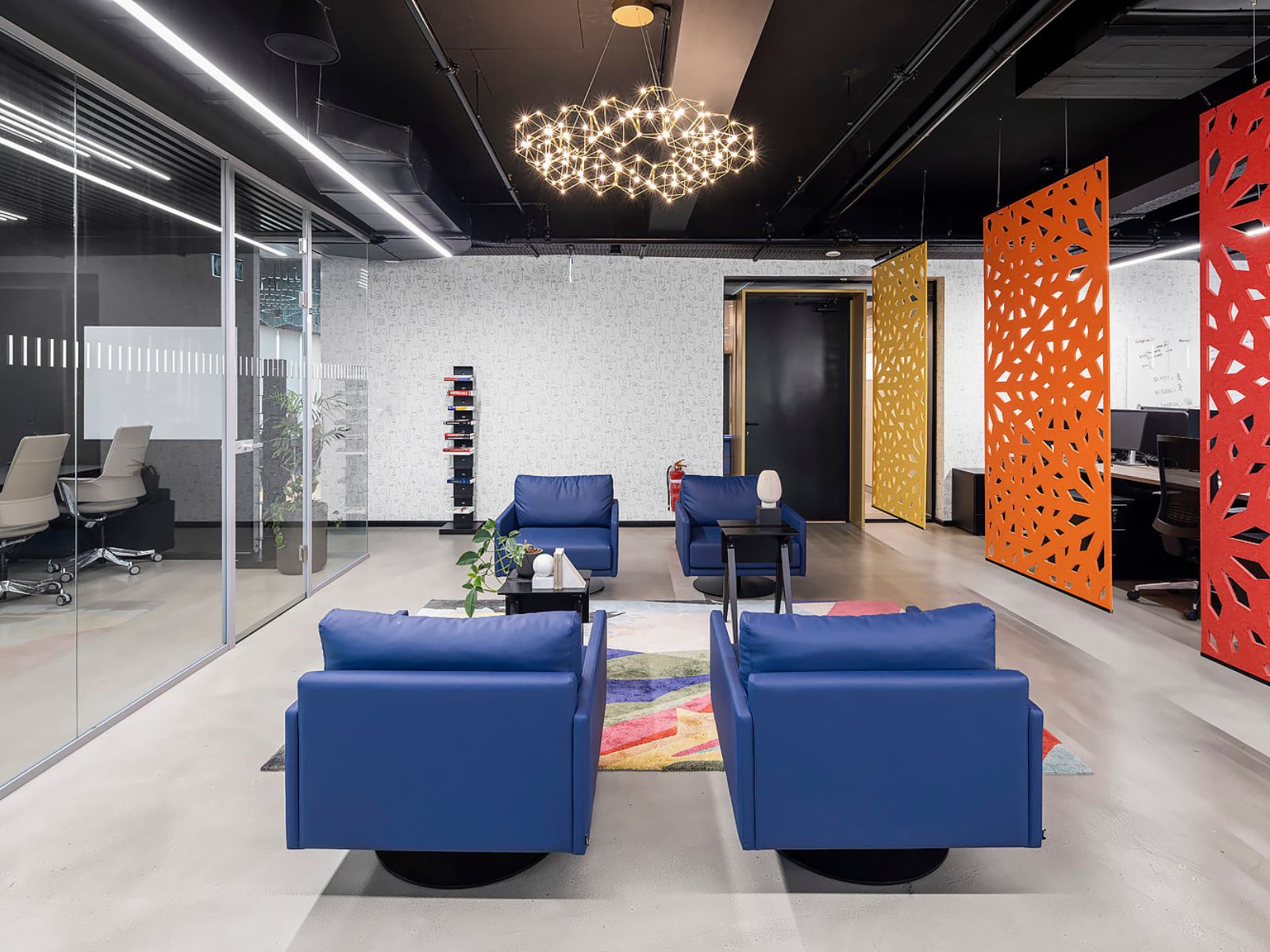 כניסה למשרדים