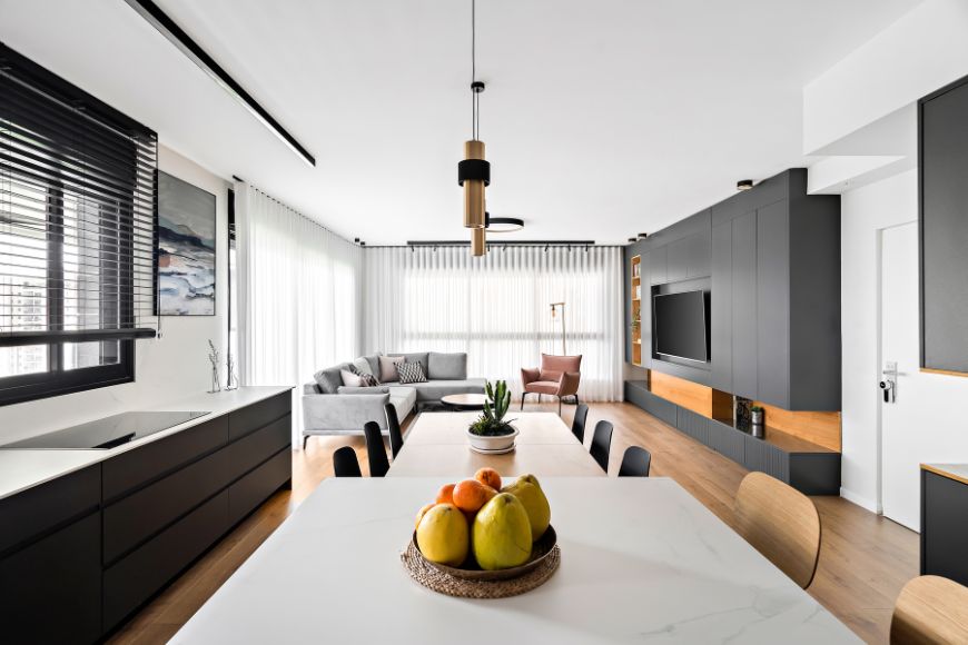 מבט לפינת האוכל והסלון, עיצוב: עינת אביב