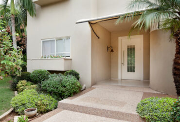 פותחים דלת: מגוון הפרמטרים לבחירת דלת חוץ או פנים