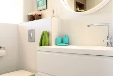 קטן אבל חכם: פתרונות לעיצוב חדר הרחצה של הילדים