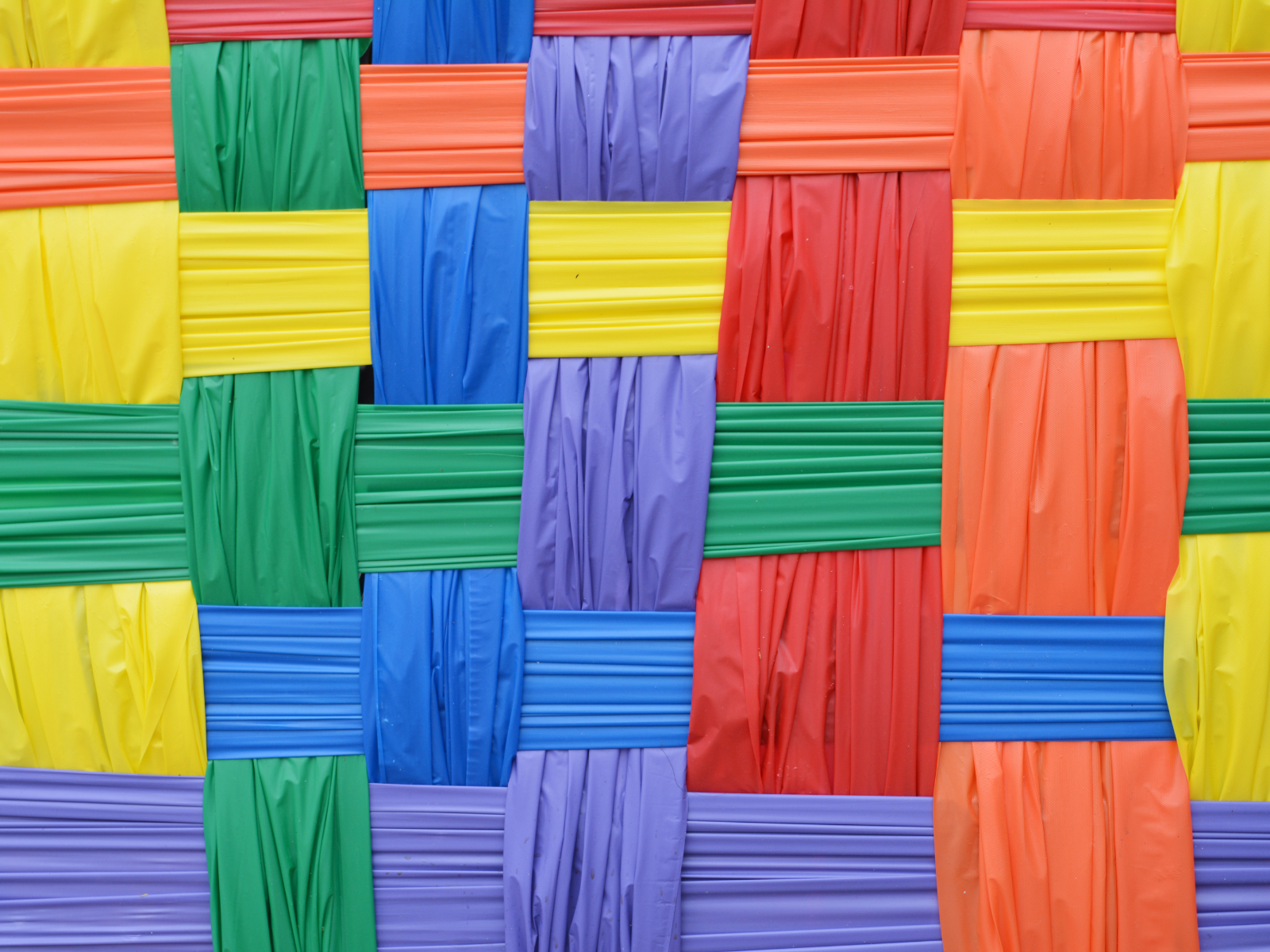 שלל צבעי הקשת