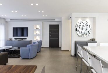 דירה חמימה ומוארת: המעצבת רוני באריל ממליצה על תומס תאורה