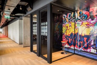 כאן מקלידים בכיף: עיצוב משרדים שהופך את הביזנס לפלאז'ר