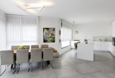 משנים תוכניות: התינוקת שהצטרפה למשפחה ושינתה את הבית כולו