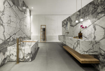 המשפיעים הגדולים: על פני השטח