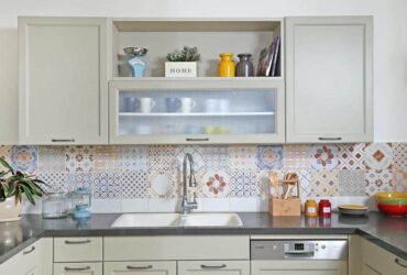 השראה: 7 דרכים לעצב את קיר המטבח