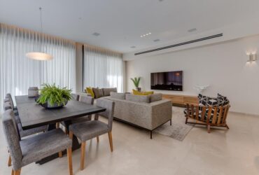 כשמרחב פוגש פרטיות: פנטהאוז גם מודרני וגם עתיק