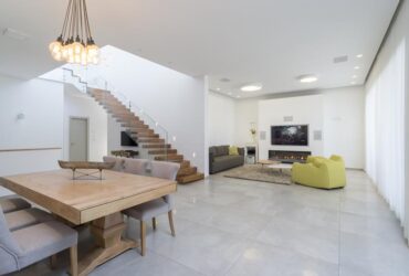 קצת שקט ושלווה: עיצוב בית פרטי בחדרה