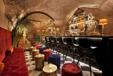 סיפורה של מחיצה: משרביות מרשימות לחלוקת חללים