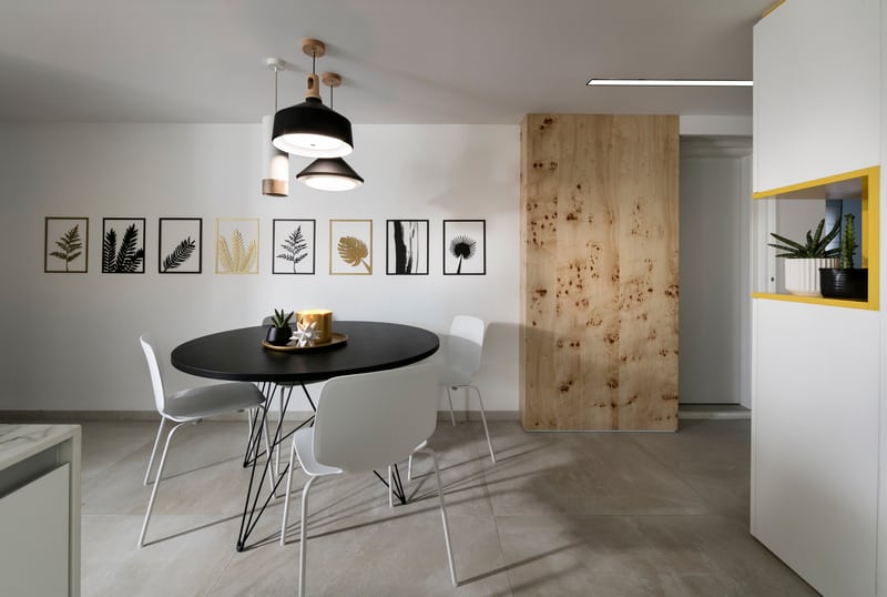 פינת אוכל שולחן עגול שחור