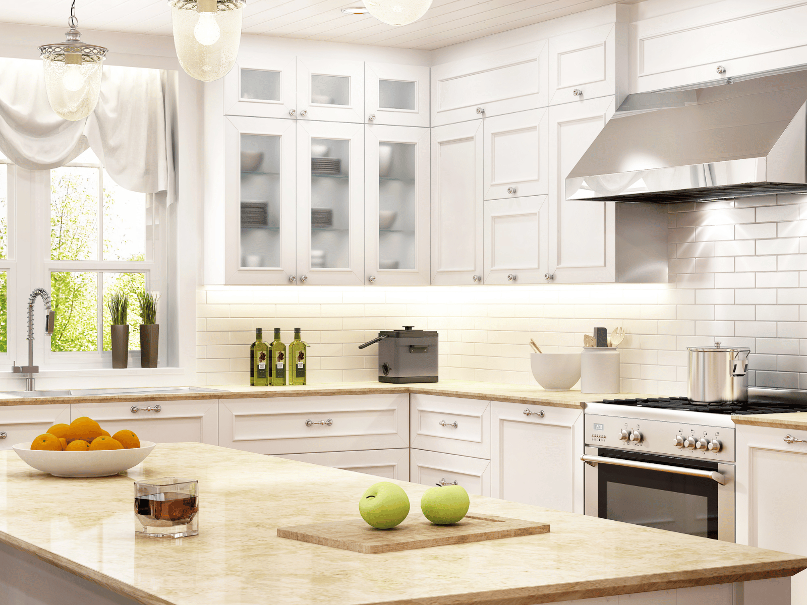 מטבח לבן כפרי עם קולט אדים