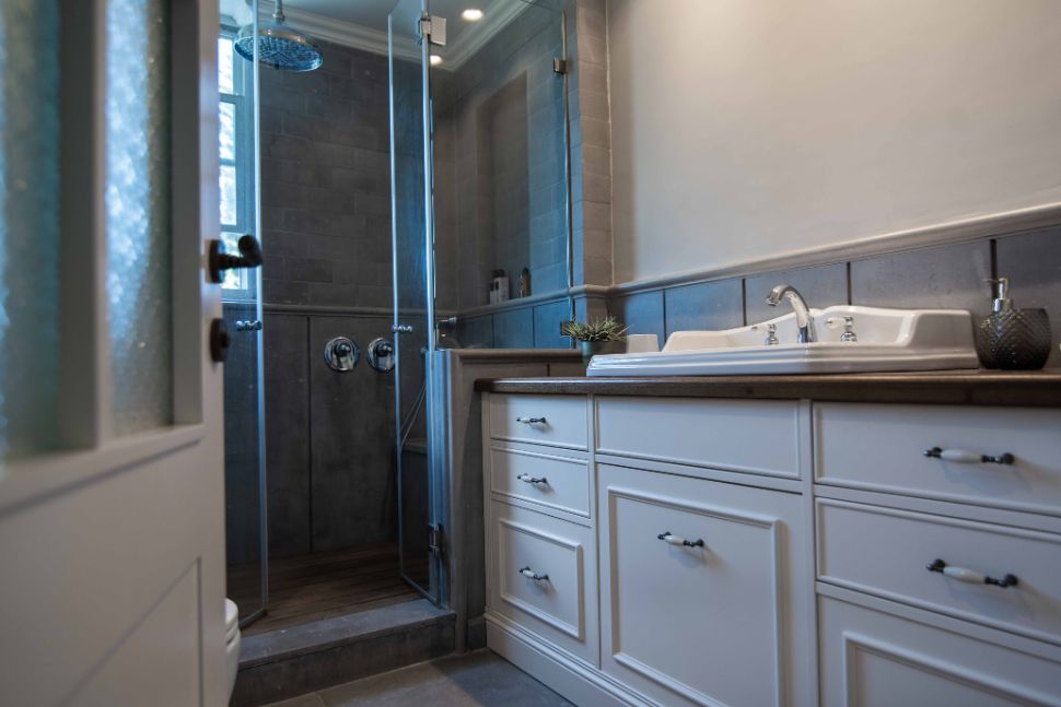 חדר רחצה כפרי