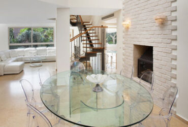 קלאסיקה מודרנית: בית מתוך קטלוג