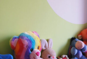 DIY: לצבוע קיר בדוגמת גלים לבד ובקלות