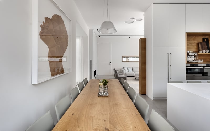 שולחן פינות אוכל ענק מעץ