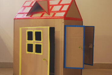 DIY: כך תבנו לבדכם בית ענק מקרטון