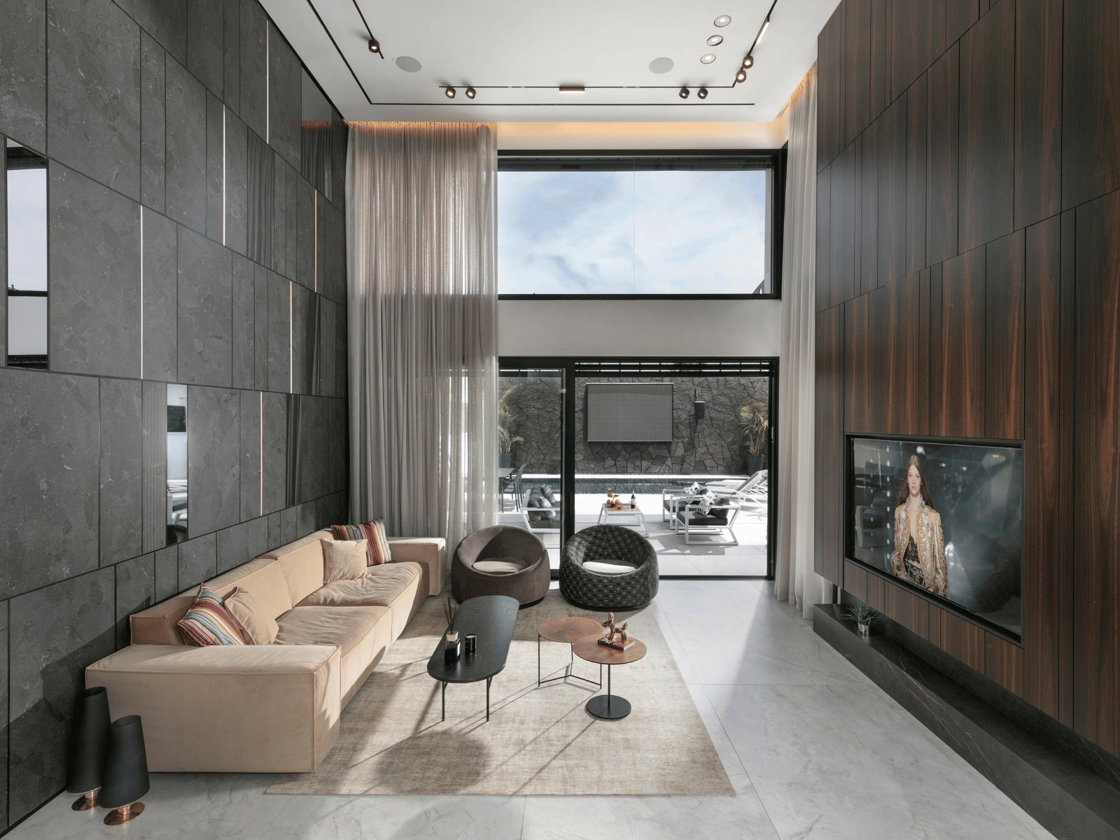 וילונות כבדים