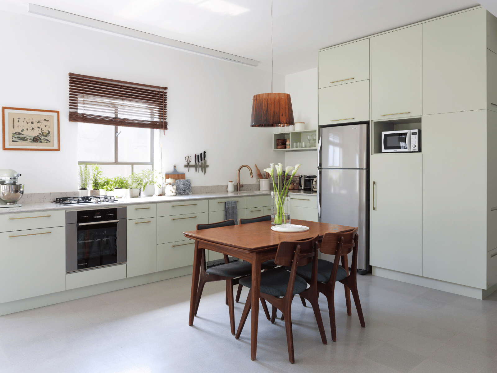 מטבח ירוק בהיר