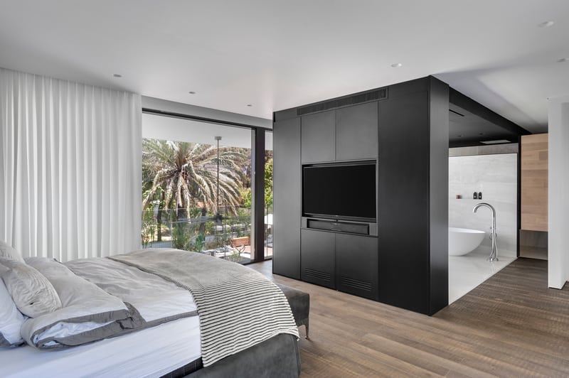 חדר שינה גדול מודרני