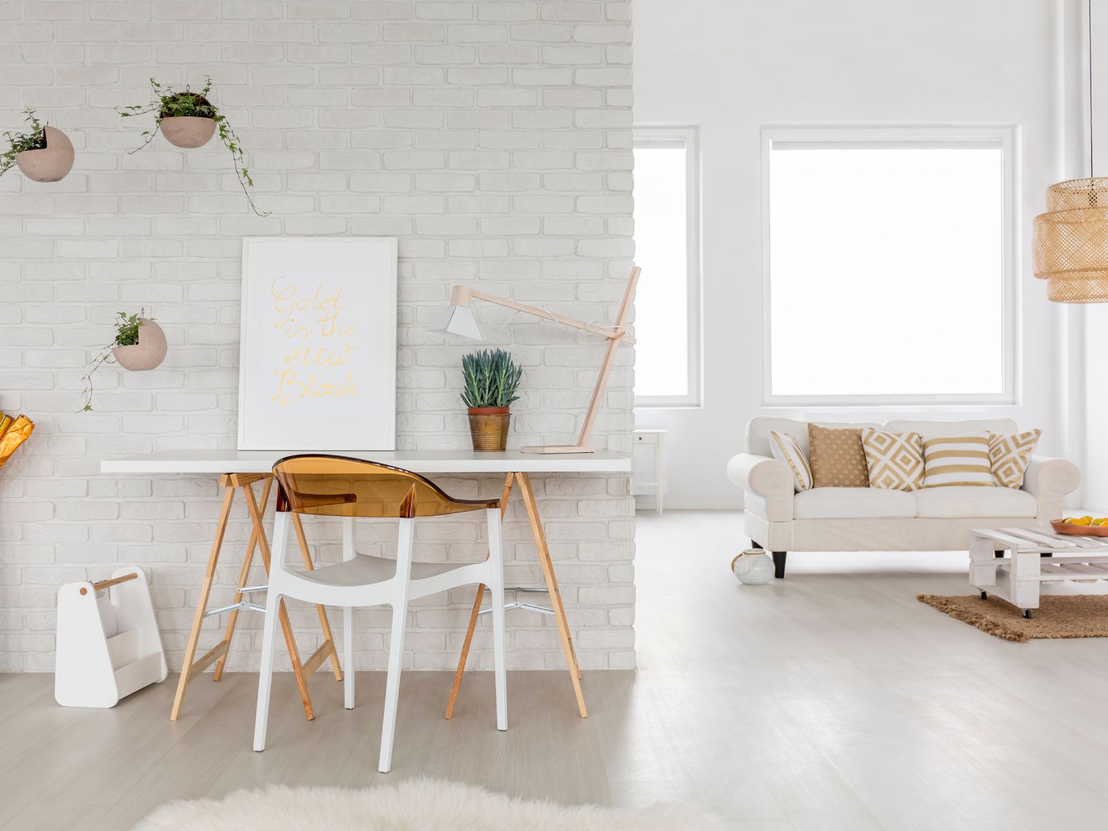 סלון ופינת עבודה