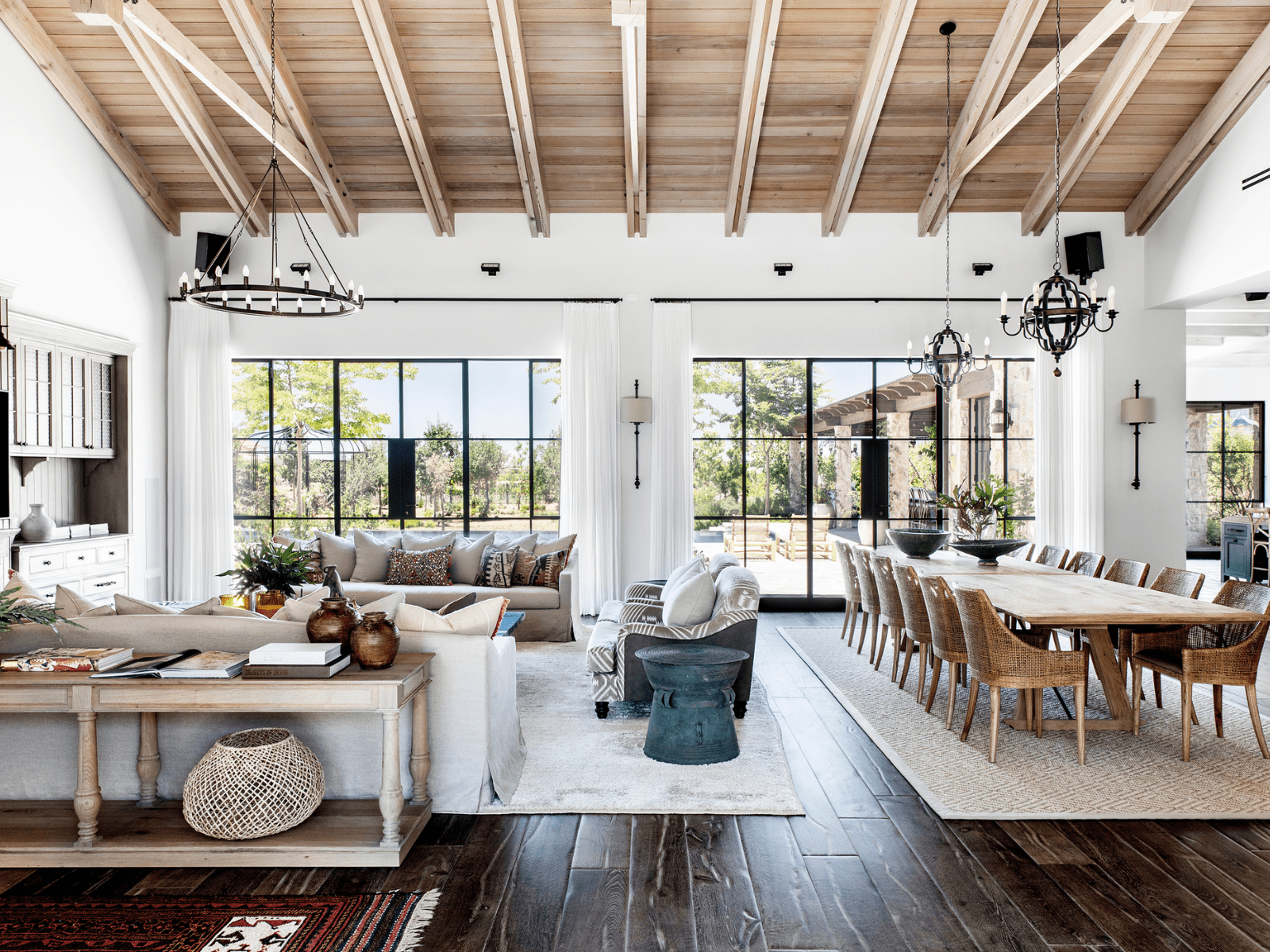 פינת אוכל מרווחת