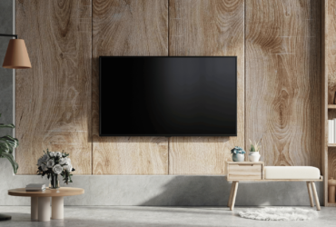 מה עושים עם המסך בסלון? המדריך המלא