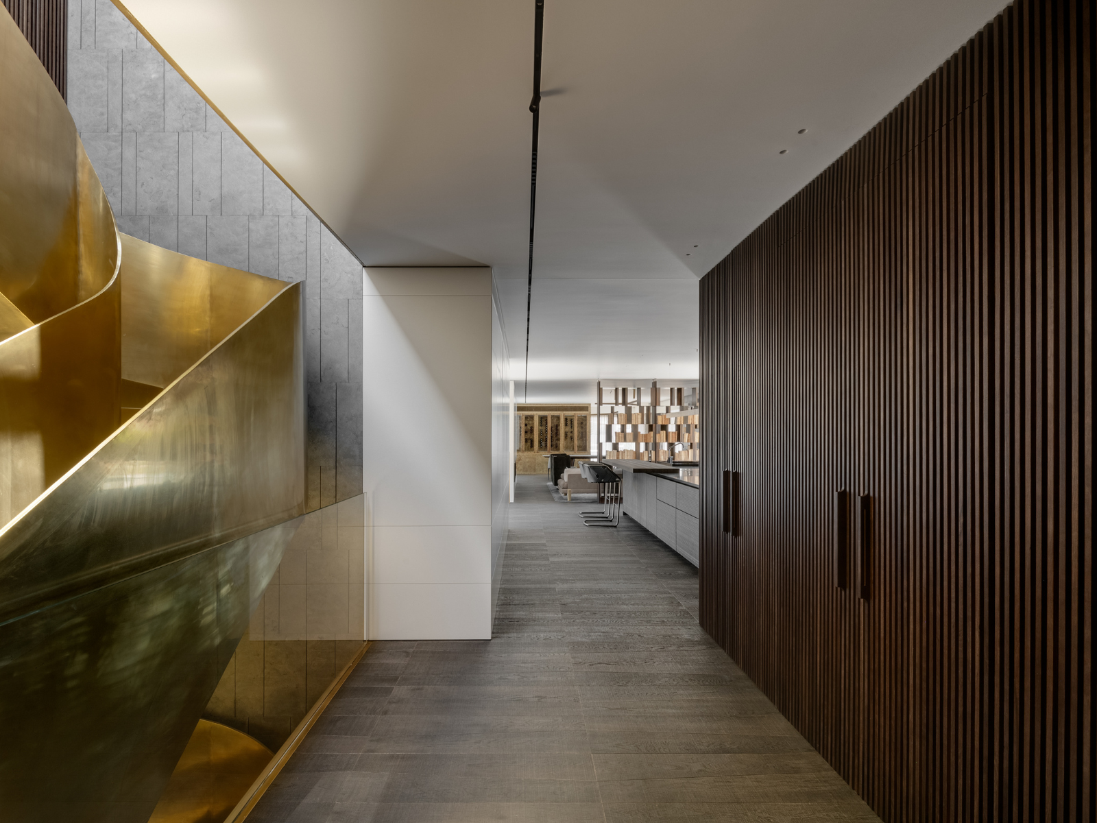 מעקה למדרגות מפואר