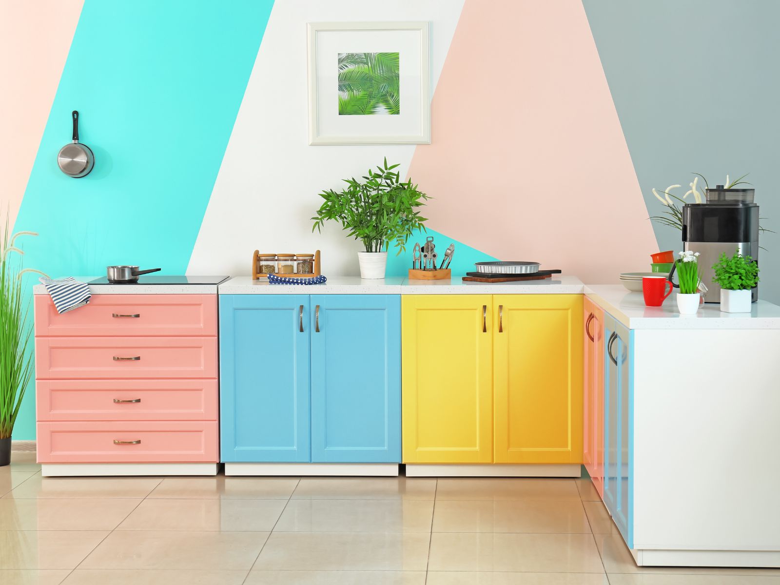מטבח צבעוני ומשוגע