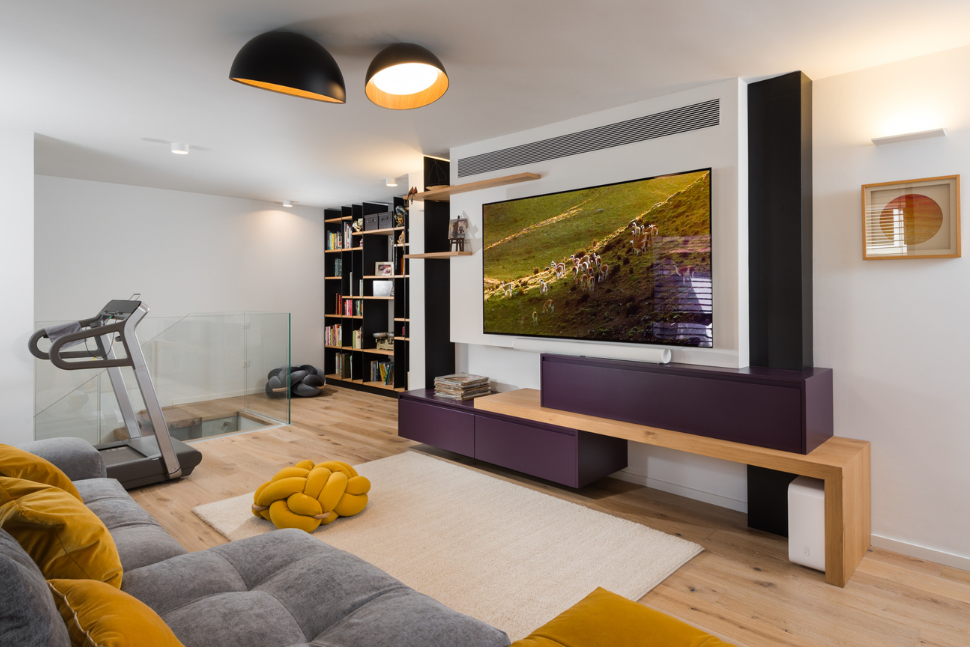 שיפוץ בית ישן - חדר משפחה