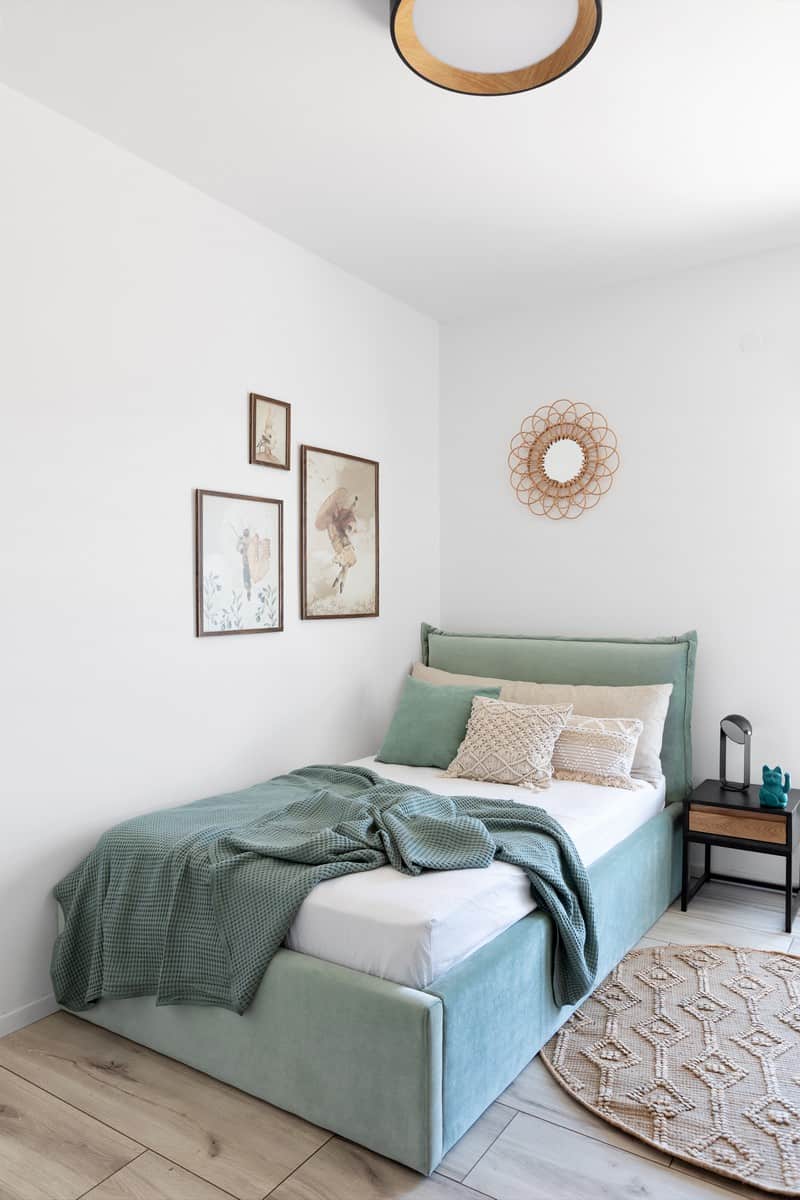 חדר שינה ילדה בצבע ירוק