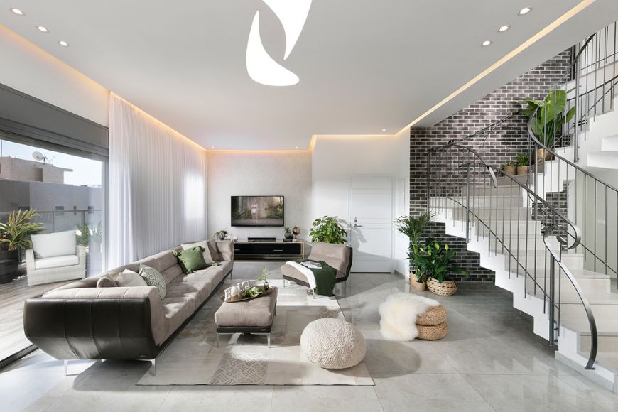 מירב אלקובי