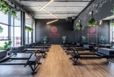 לשאוף ולנשוף: עיצוב מעורר התפעלות בסטודיו לפילאטיס