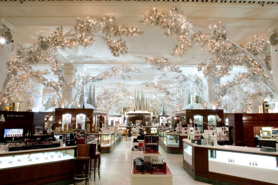 תאורת חנות חגיגית