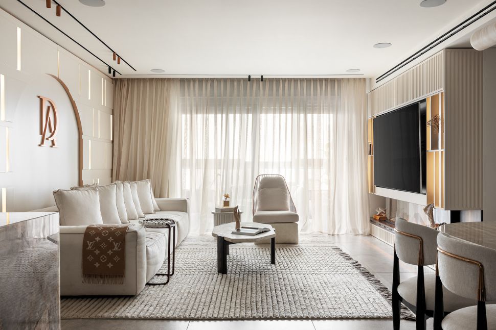 סלון קלאסי מודרני בדירת קבלן