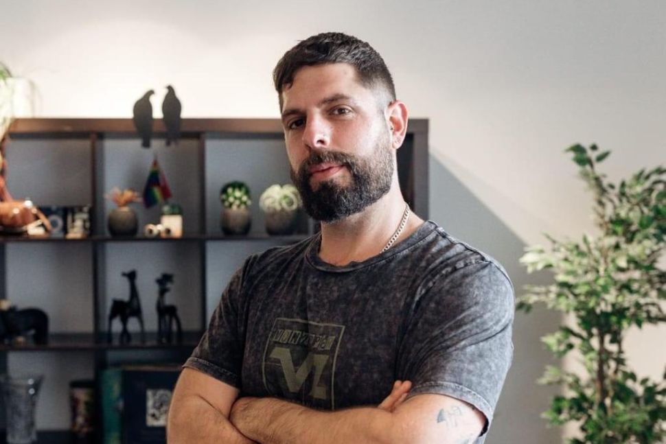 המעצב אסף משאלוף