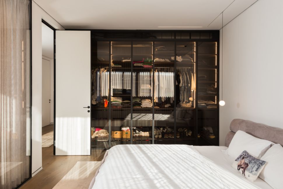 חדר בן בוגר