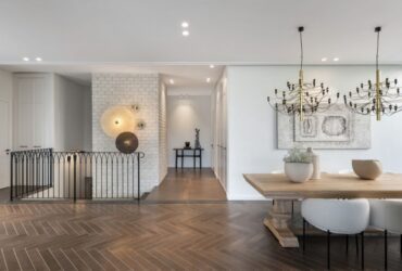 על התפר: בין מודרני לכפרי-קלאסי