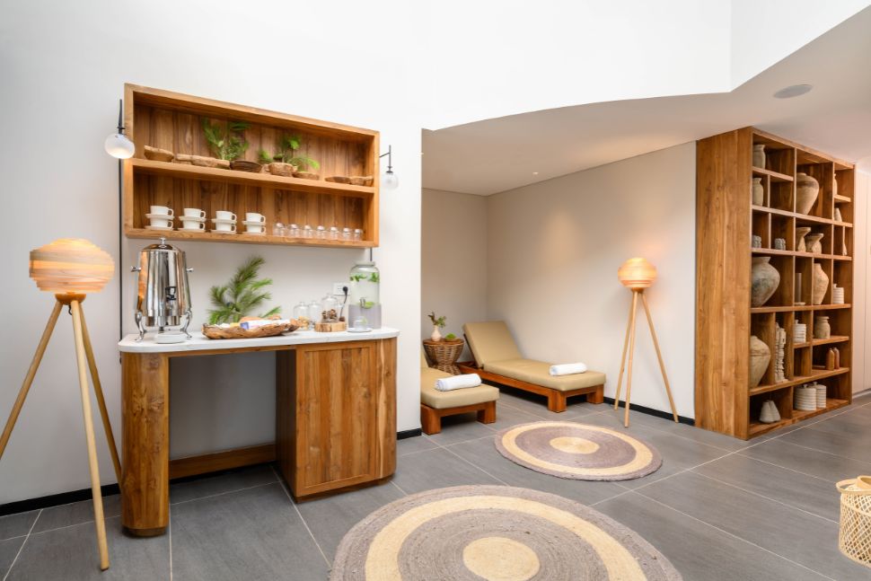 כדים, ועמדת שתייה