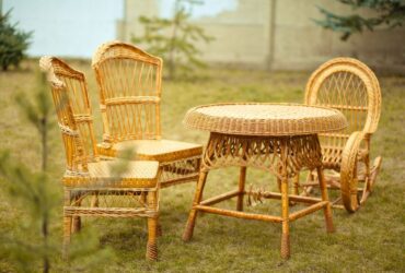 ריהוט גן כחול לבן