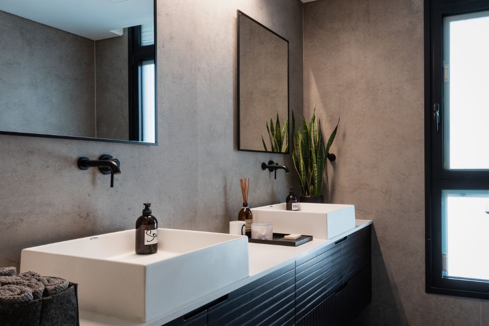 חדר רחצה בנים