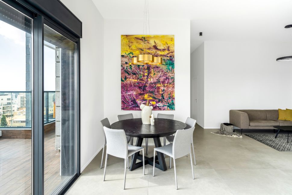 פינת אוכל עגולה