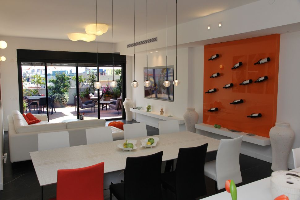 פינת אוכל מודרנית